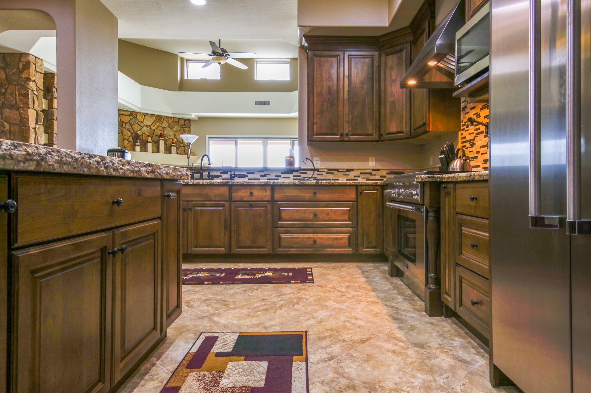 Custom kitchen cabinets with island in Phoenix home by Maverick Kitchens